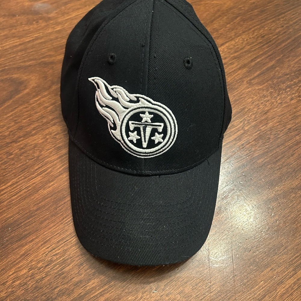 Tennessee Titans Embroidered Cap